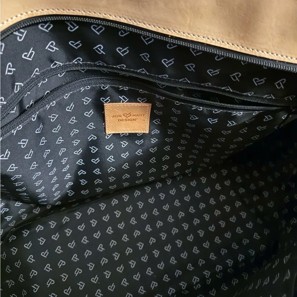 Jon Hart Large Tyler Tote Zipper *looks new Ocean Blue